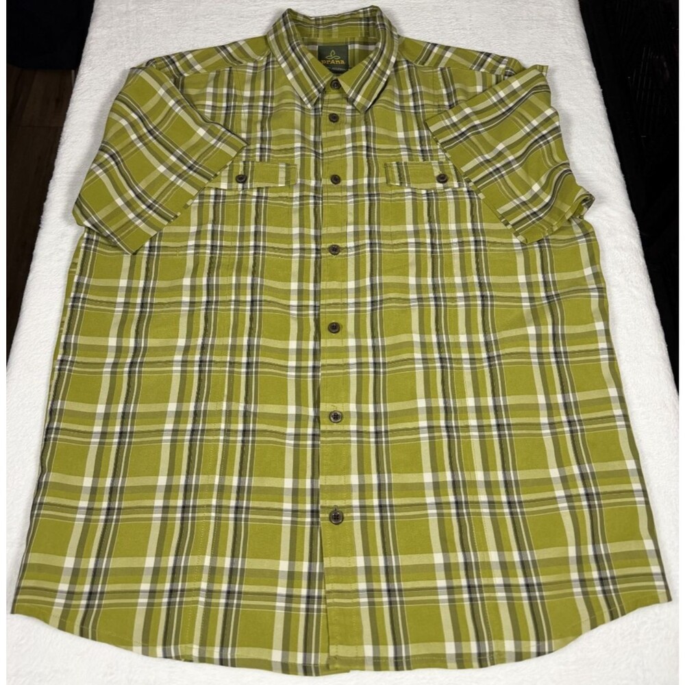 prAna Men’s Breathe Shirt XL Green Plaid Short Sleeve Button Up Casual Travel